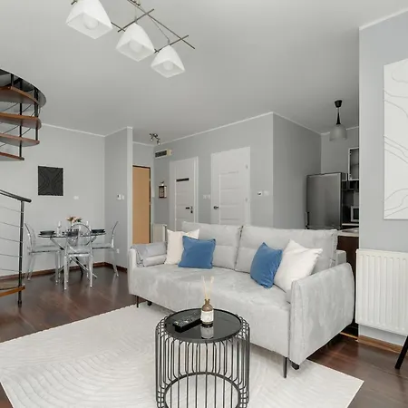 Dwupoziomowy Apartament Zmigrodzka Z Tarasem W Poznaniu By Noclegi Renters Esterno foto